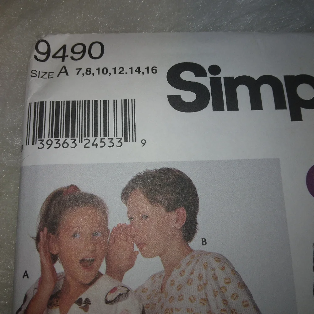 SIMPLICITY 9490 Child Sz 7-16 Child's Lounge wear,  1 hour sew time